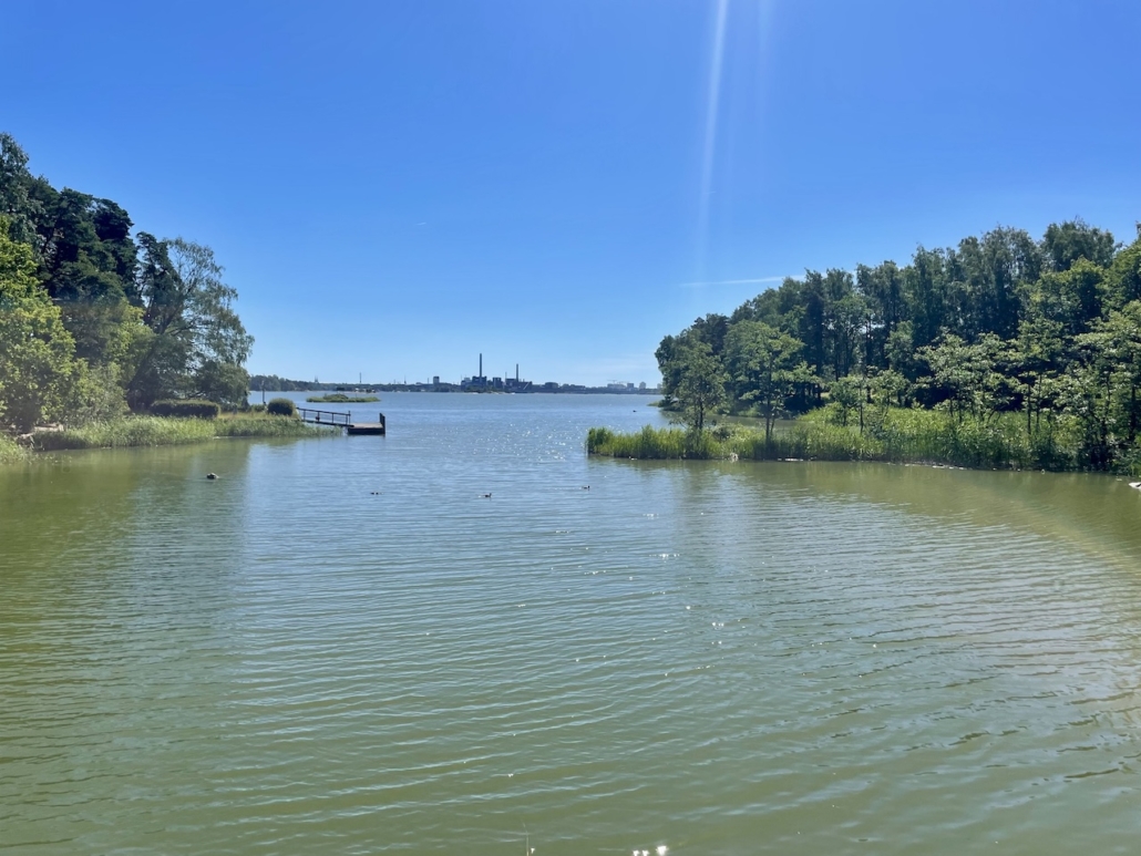 Merimaisema Lehtisaaren sillalta käsin.