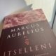 Rooman keisari Marcus Aureliuksen kirjan Itselleni kansi.